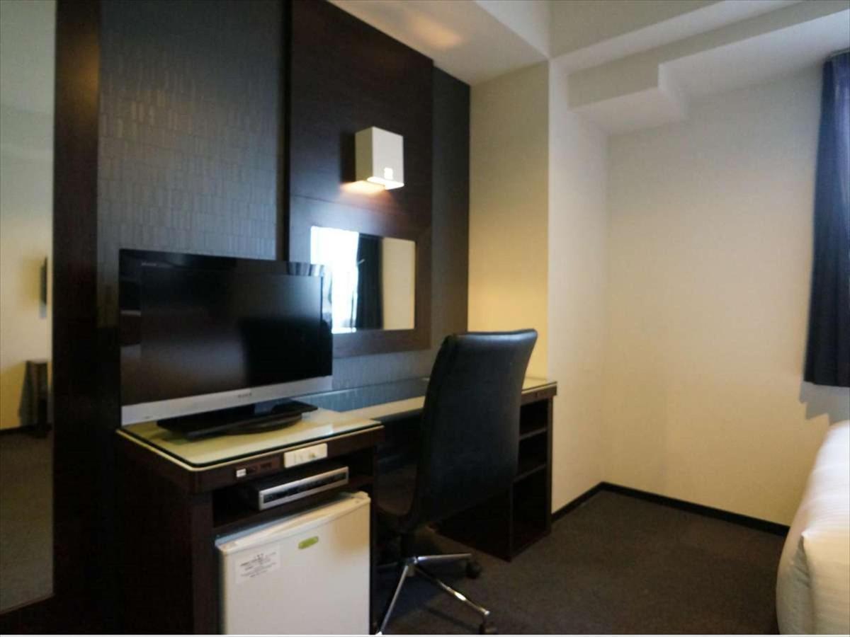 Green Rich Hotel Osaka Airport Ikeda  المظهر الخارجي الصورة